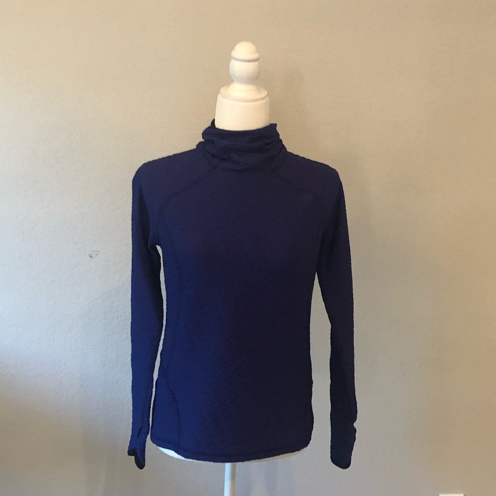 Lucy Size Medium Pullover Athletic Jacket Shirt - image 1